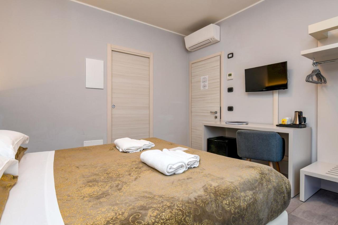 Garda Diamant Bed & Breakfast Desenzano del Garda Ngoại thất bức ảnh