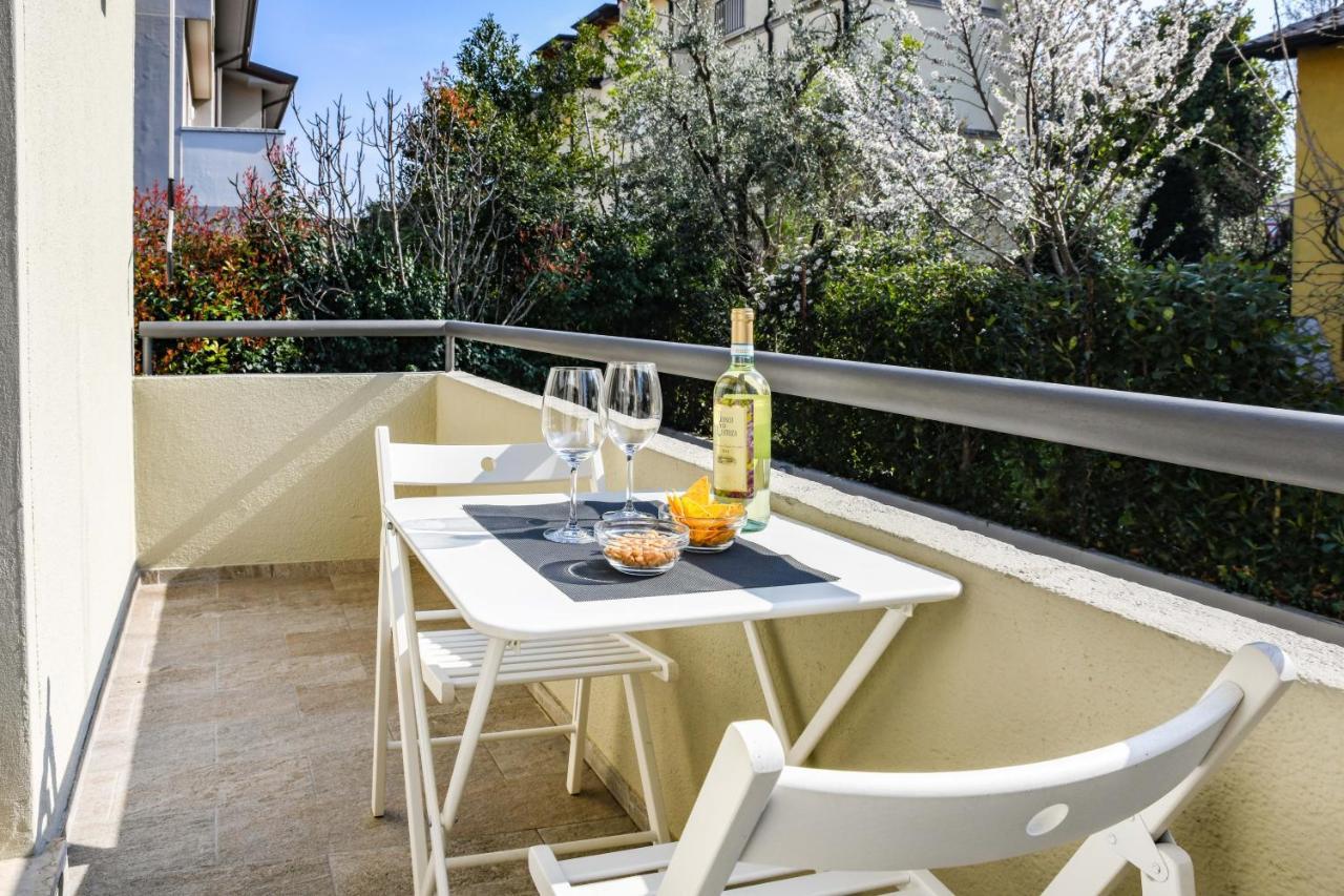 Garda Diamant Bed & Breakfast Desenzano del Garda Ngoại thất bức ảnh