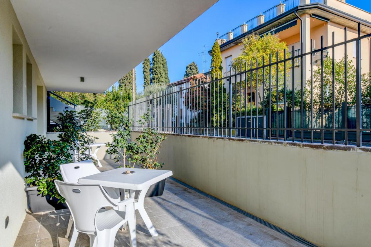 Garda Diamant Bed & Breakfast Desenzano del Garda Ngoại thất bức ảnh