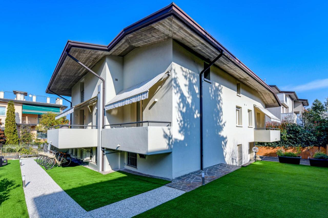 Garda Diamant Bed & Breakfast Desenzano del Garda Ngoại thất bức ảnh
