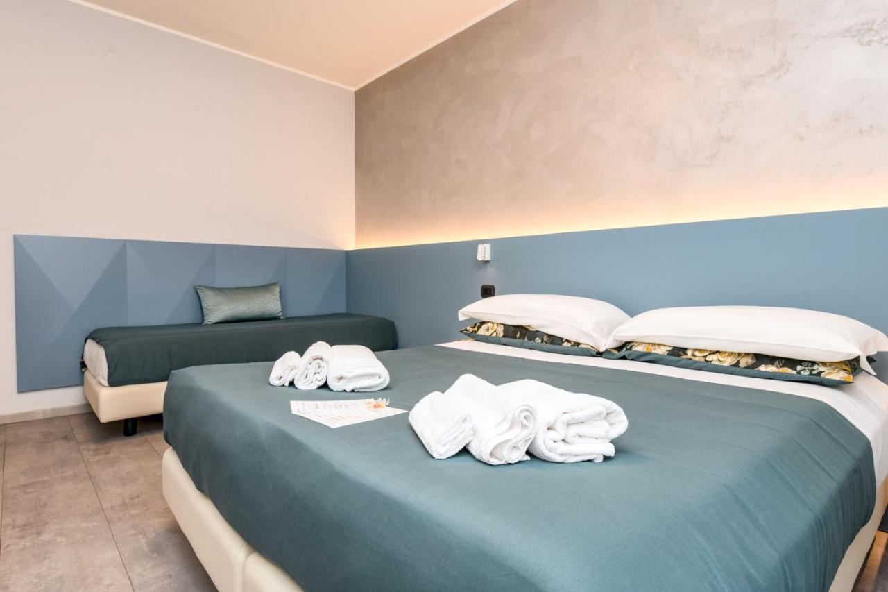 Garda Diamant Bed & Breakfast Desenzano del Garda Ngoại thất bức ảnh