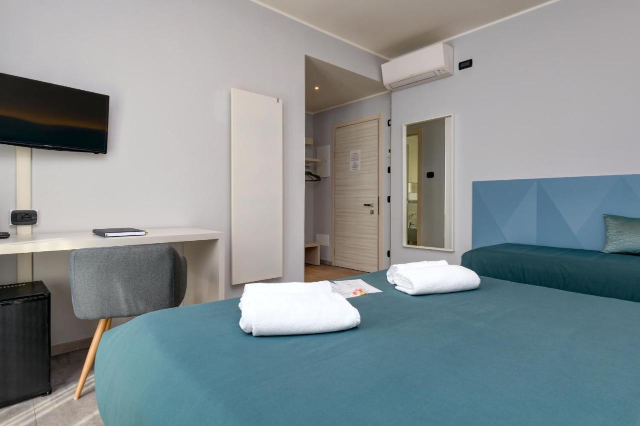 Garda Diamant Bed & Breakfast Desenzano del Garda Ngoại thất bức ảnh